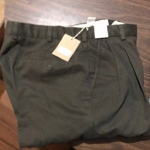 Dress pants size 32/32.new with tags! Pretty cool green/brownish color!